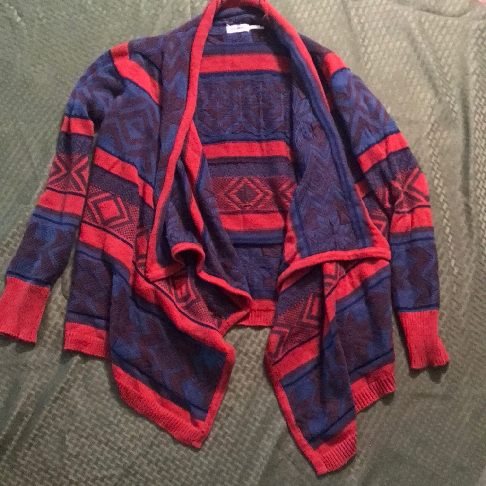 Blu pepper knit cardigan sweater size L. Red and blue geometric designs.